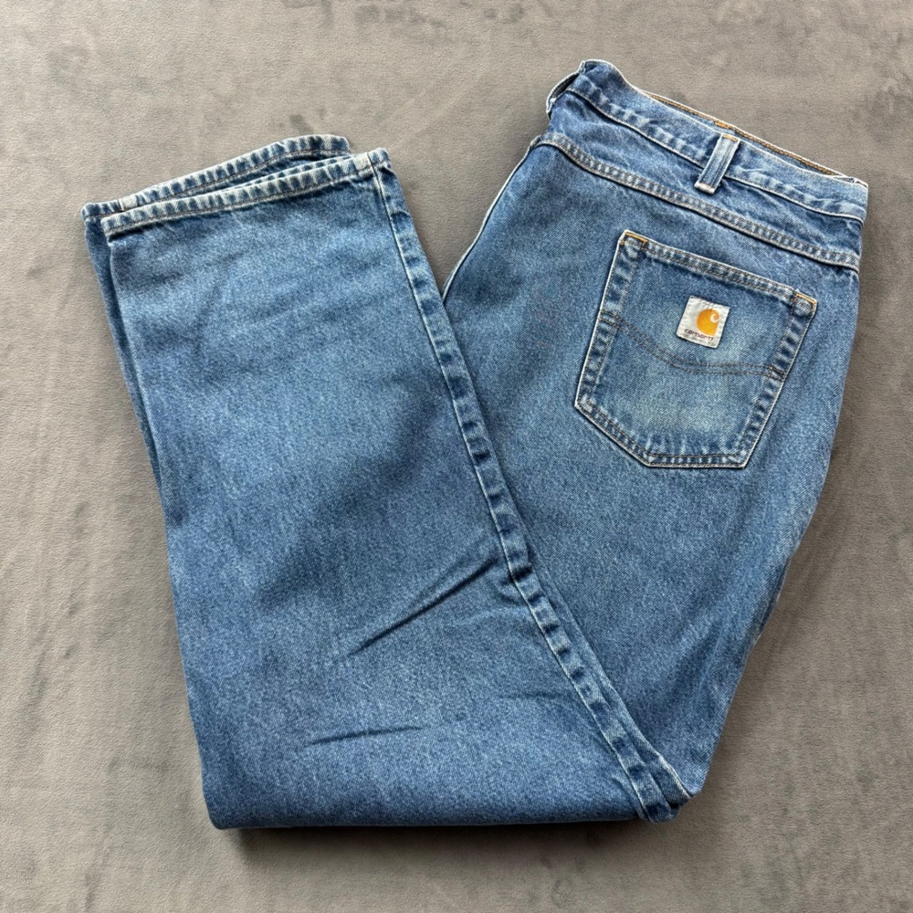 Carhartt Relaxed Fit Jeans Mens 42x32 Medium Wash Blue Denim Work Pants 381-83